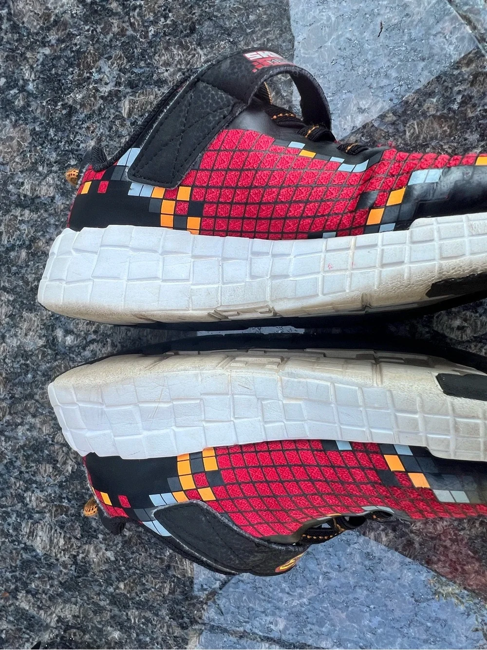 Kids Skechers Mega Craft 3.0 Red And Black Pixelated Sneakers Shoes Size 5